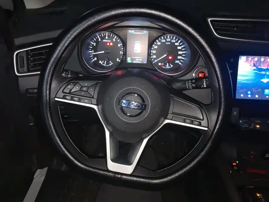 Nissan Qashqai — миниатюра 15