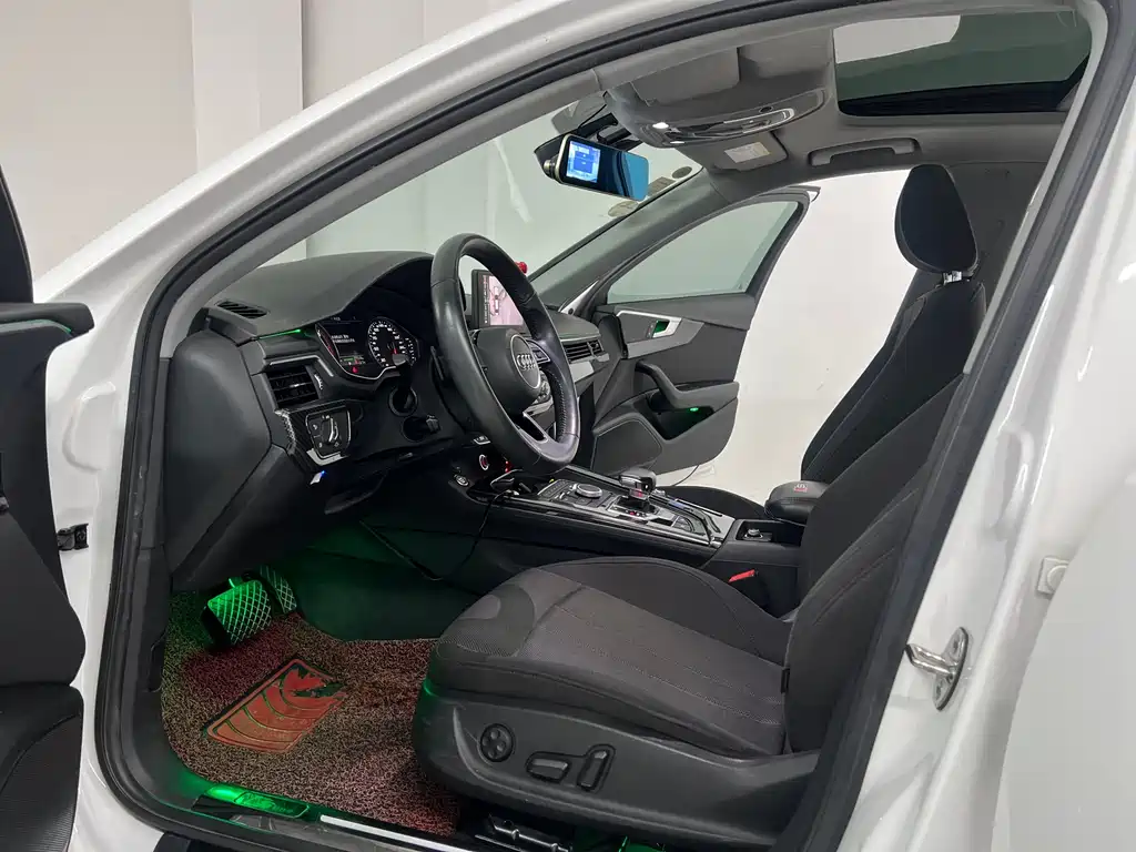 Audi A4L 2018 30 40 TFSI