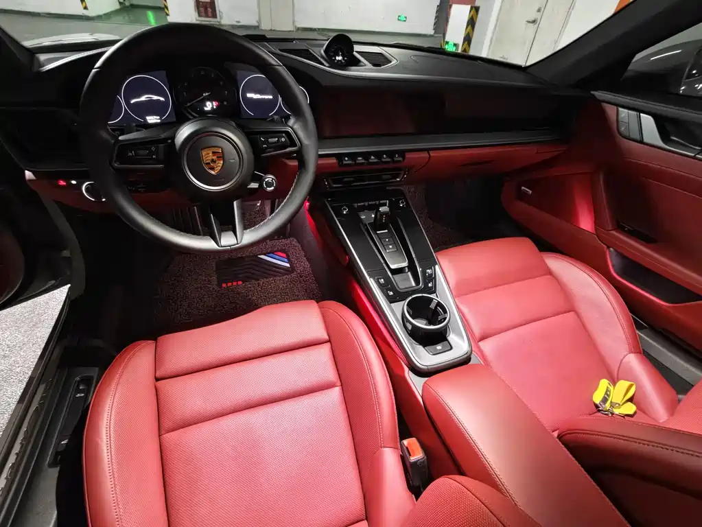 Porsche 911 2022 Carrera 3.0T