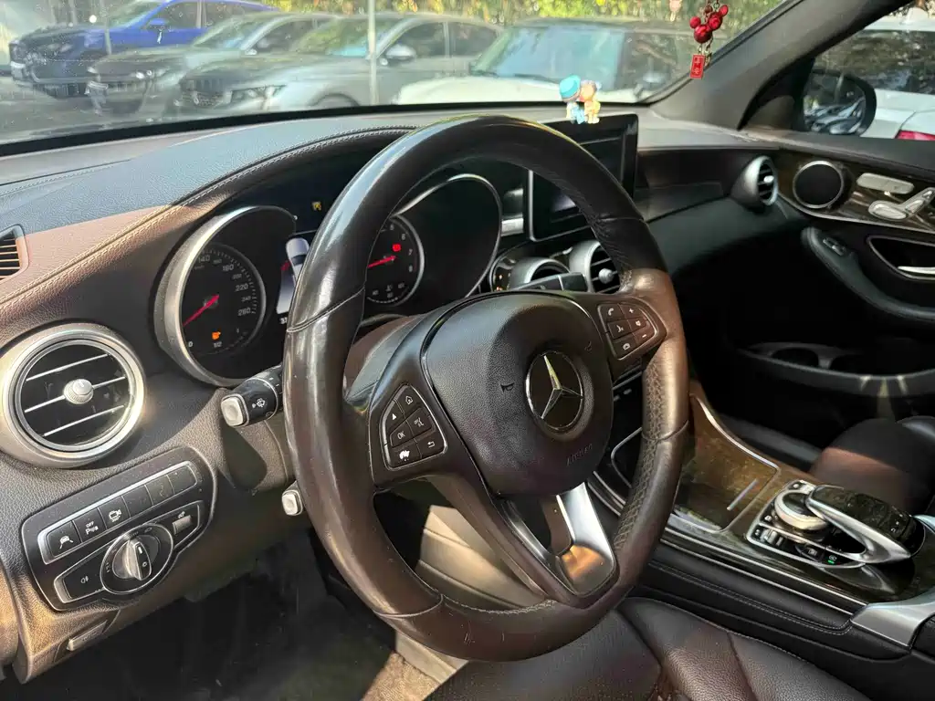 Mercedes-Benz GLC — миниатюра 5