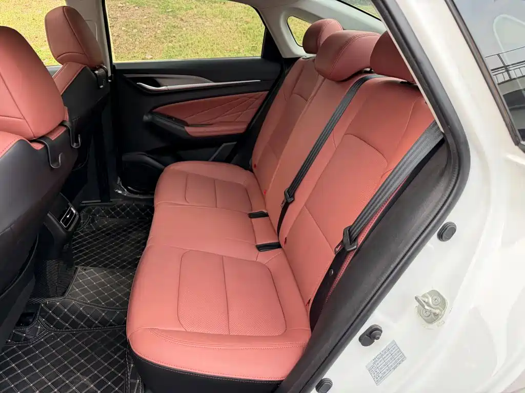 Changan Eado — миниатюра 12