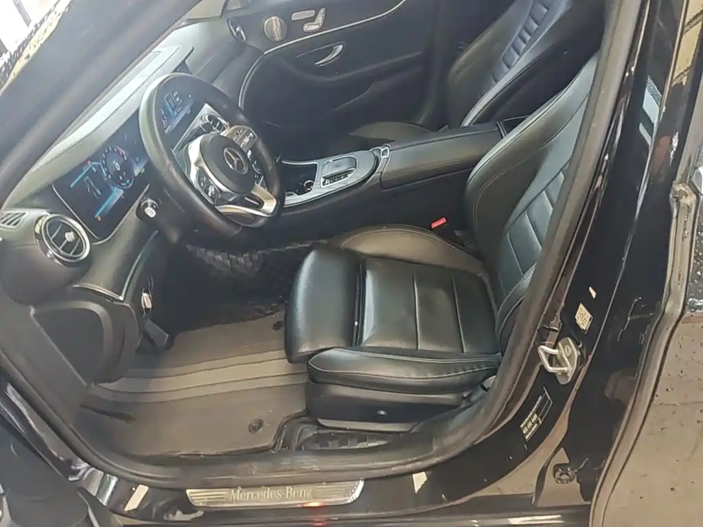 Mercedes-Benz E-Class — миниатюра 15