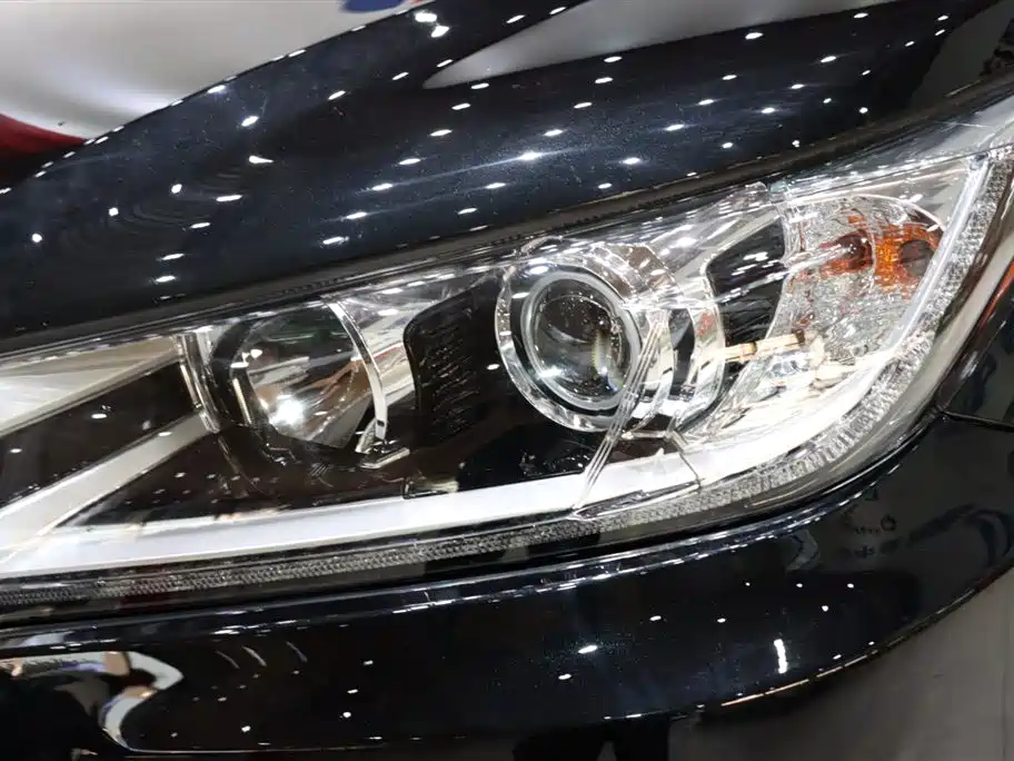 Toyota Highlander 2021 2.0T Luxury 7 мест