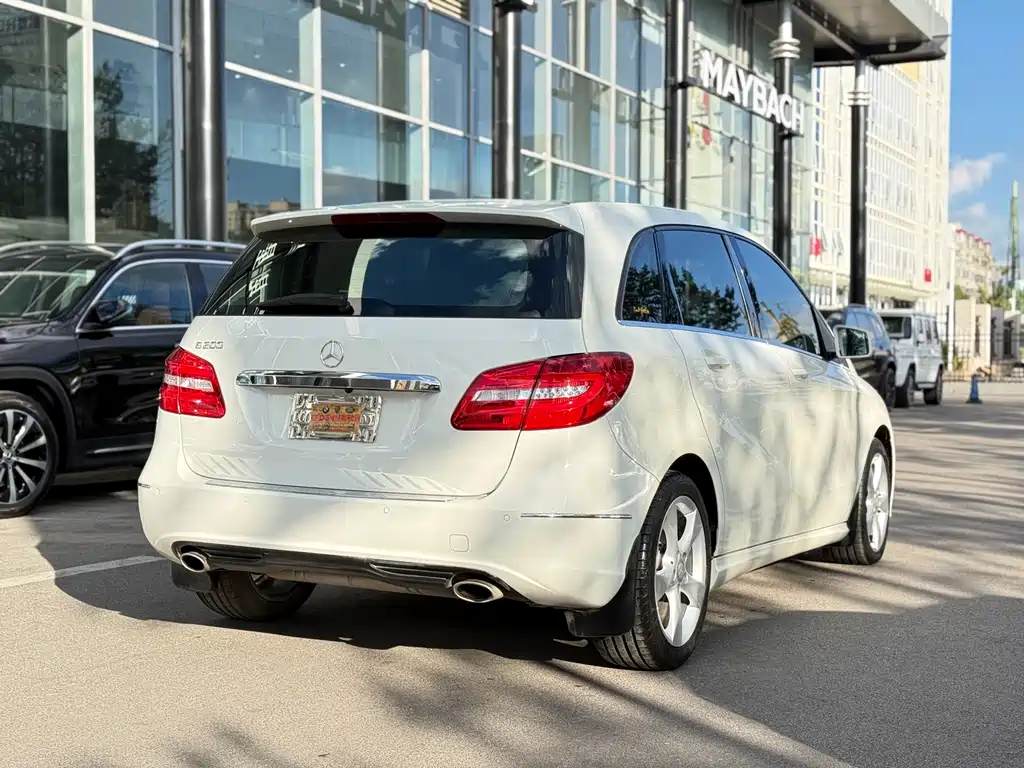 Mercedes-Benz B-Class — миниатюра 5