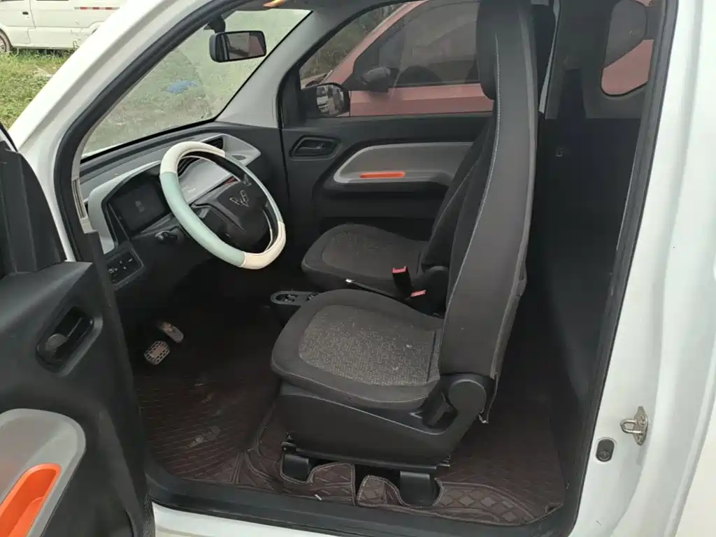 Wuling MINIEV — миниатюра 15