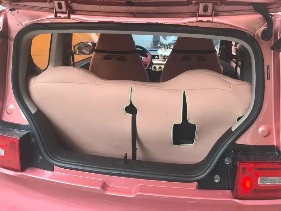 Wuling MINIEV — миниатюра 4