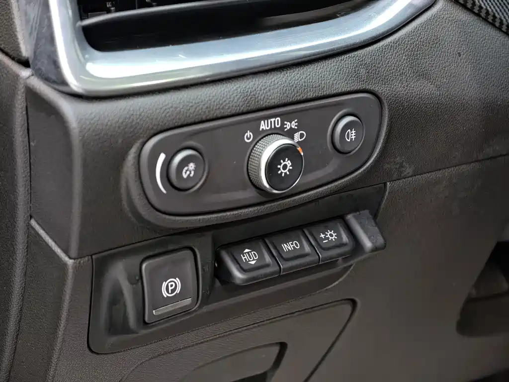 Buick Enclave — миниатюра 29