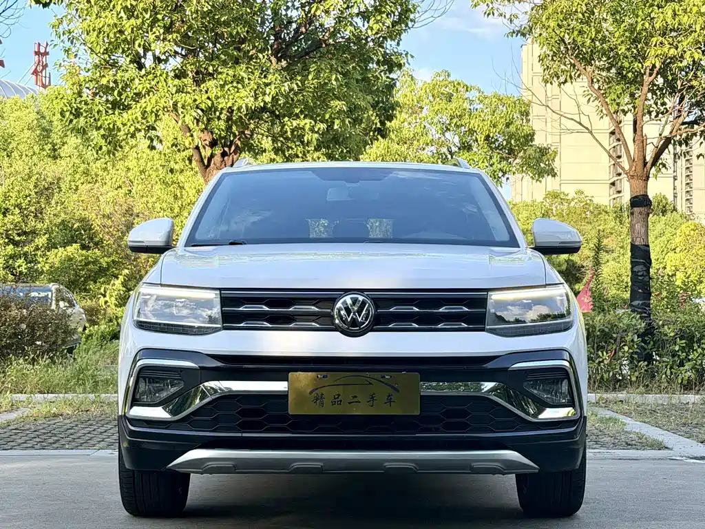 Volkswagen T-Cross — миниатюра 2
