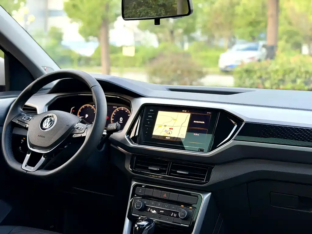 Volkswagen T-Cross — миниатюра 8