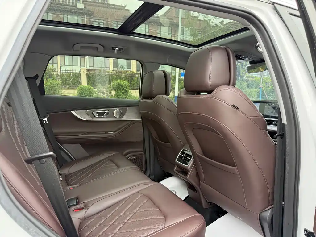 Chery Tiggo 8 PRO — миниатюра 19