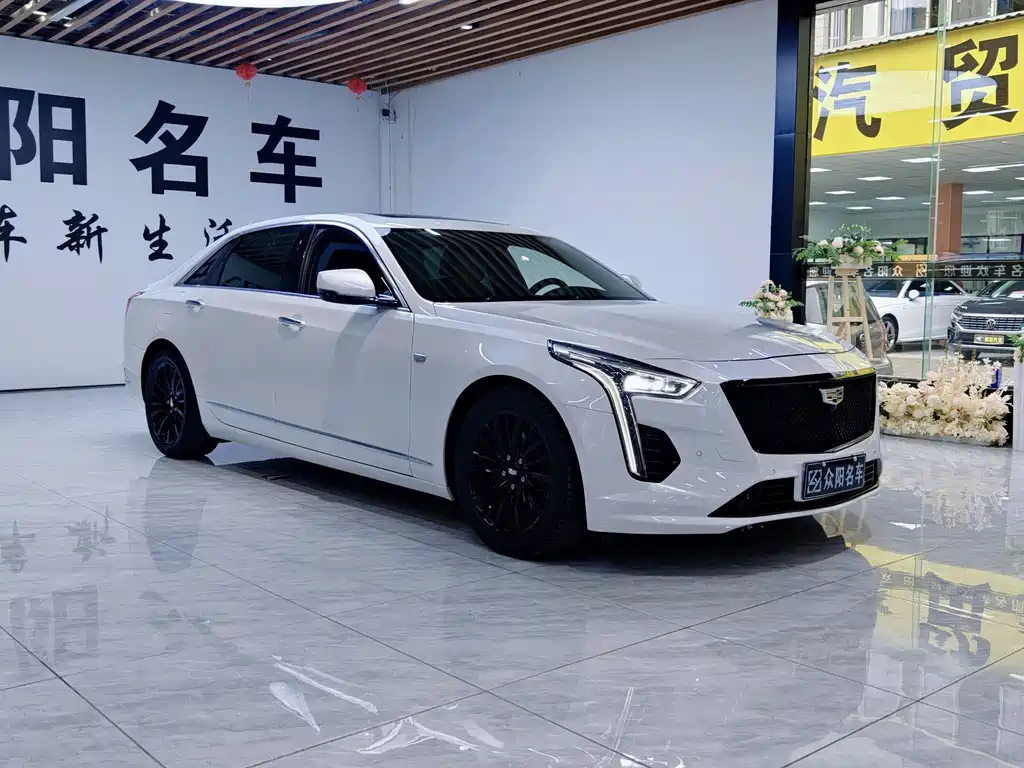 CADILLAC CT6