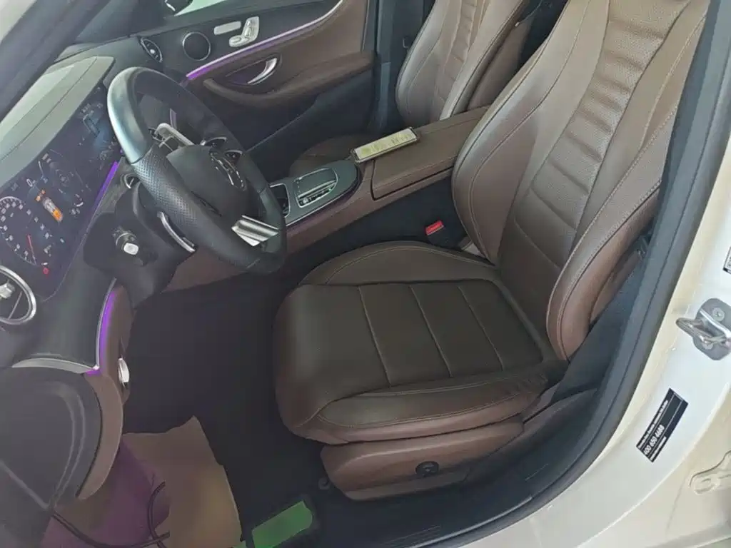 Mercedes-Benz E-Class — миниатюра 15