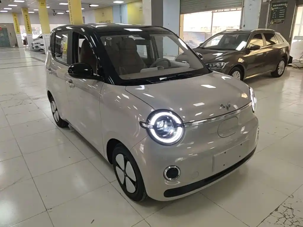Wuling MINIEV — миниатюра 4