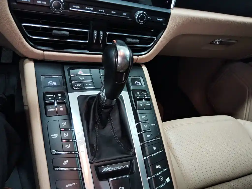 Porsche Macan 2018 Macan 2.0T