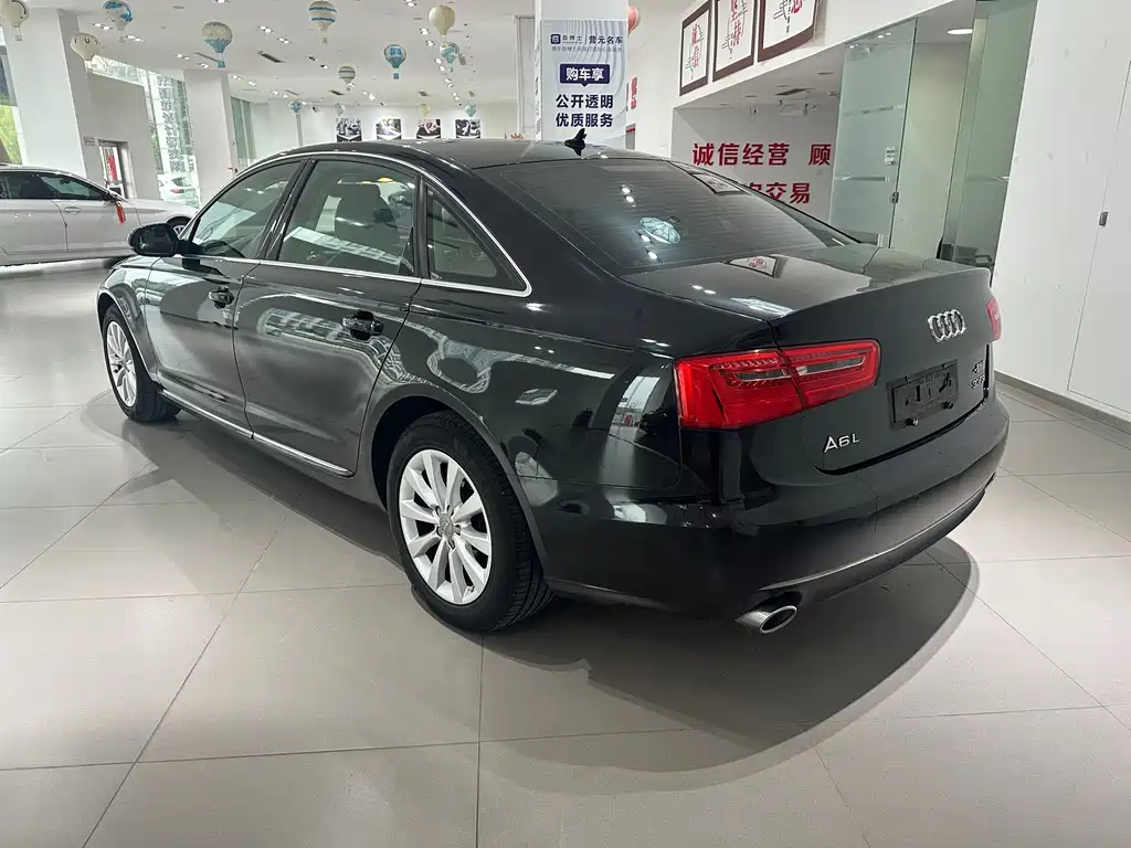 Audi A6L — миниатюра 10