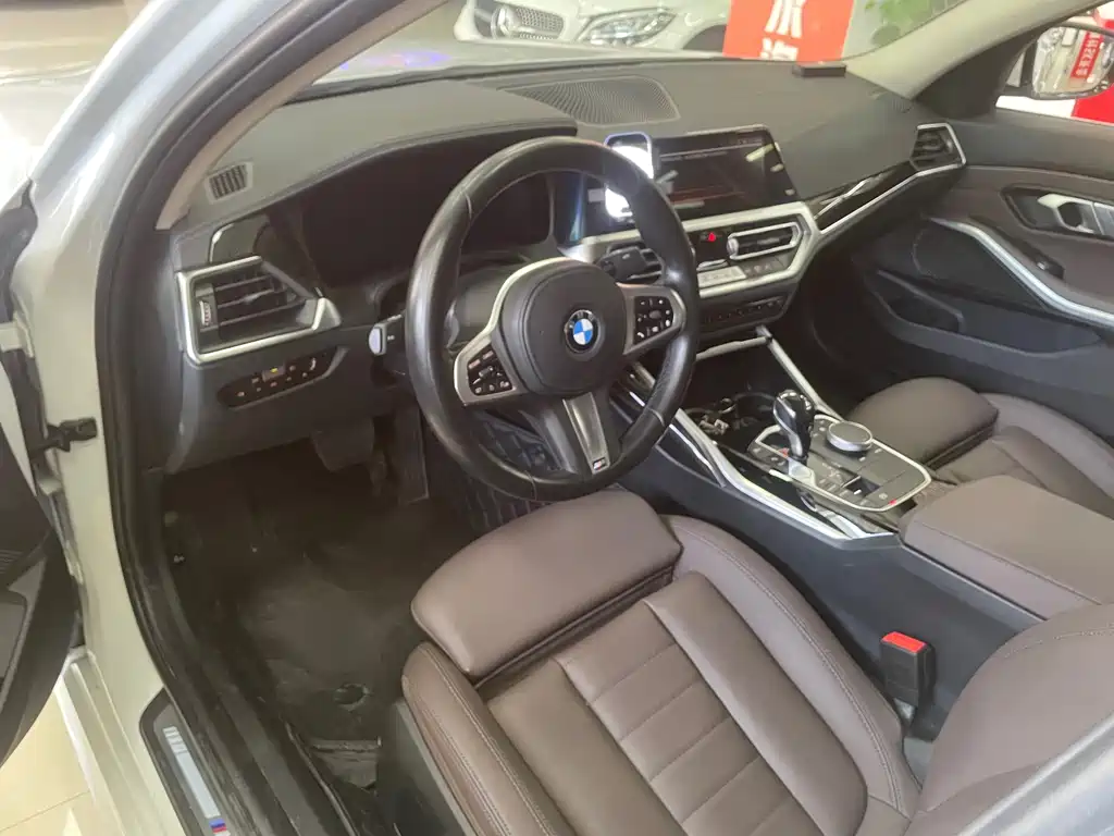 BMW 3 Series — миниатюра 4