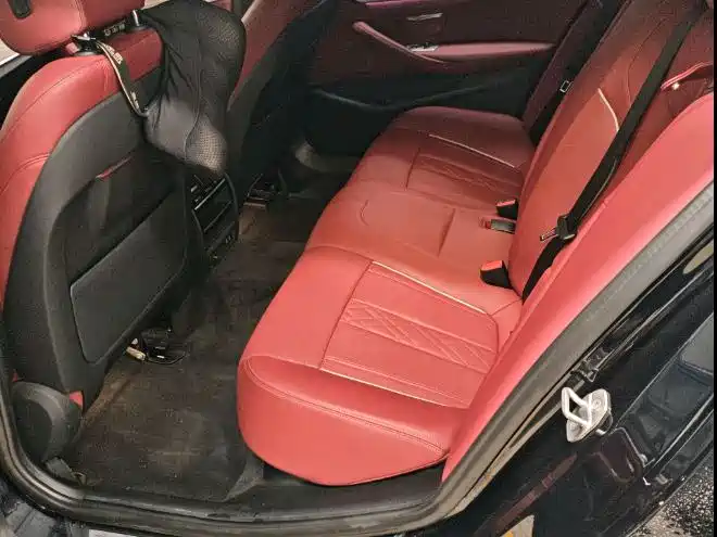 BMW 5 Series — миниатюра 2