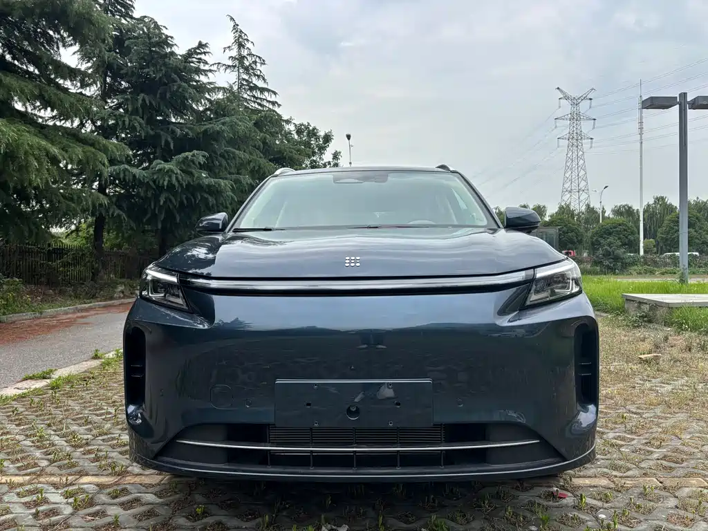 Landian E5 PLUS 2026 230km Ultra 7 мест