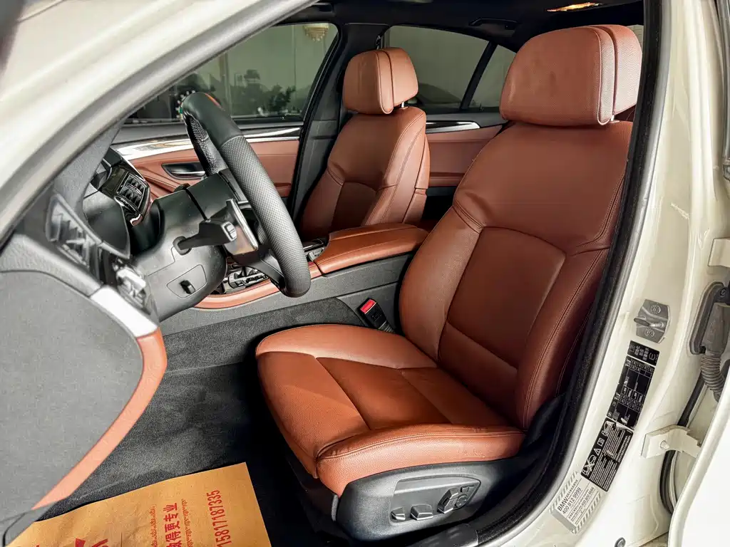 BMW 5 Series (Import) — миниатюра 5