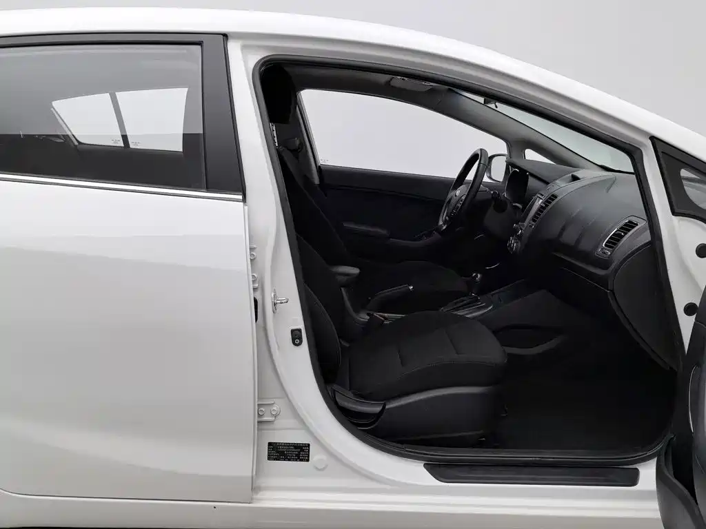 Kia K3S — миниатюра 23