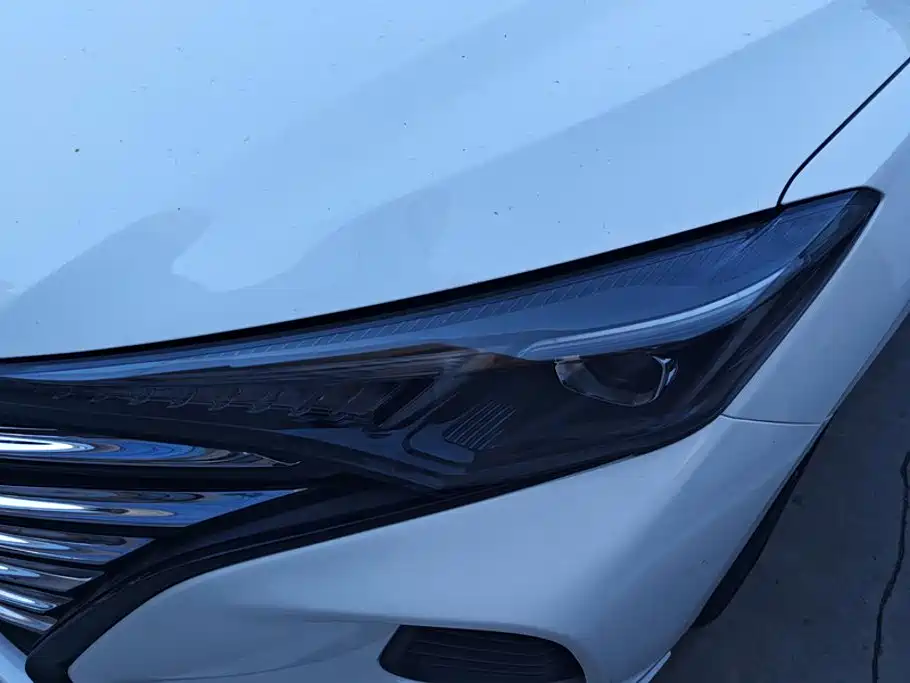 Changan Eado — миниатюра 5