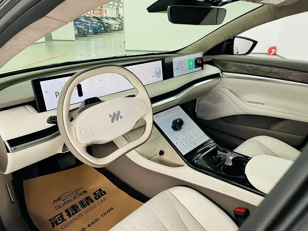 ZHIJI AUTOMOBILE ZHIJI L7