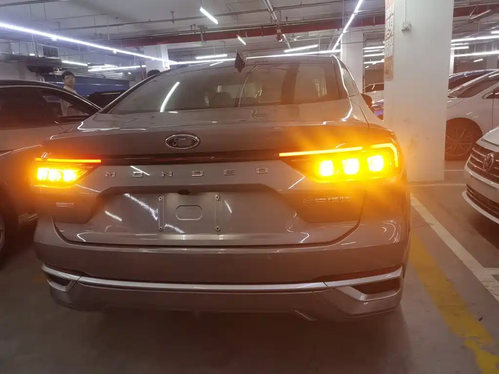 Ford Mondeo 2022 EcoBoost 245 Luxury