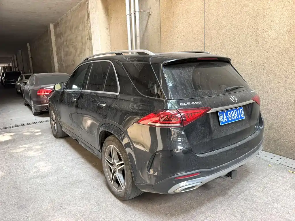 Mercedes-Benz GLE (Import) — миниатюра 9
