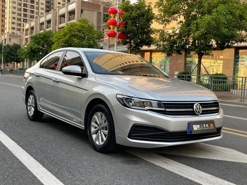 Volkswagen Bora — миниатюра 3