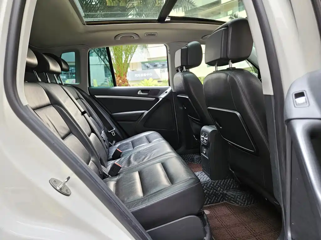 Volkswagen Tiguan — миниатюра 17