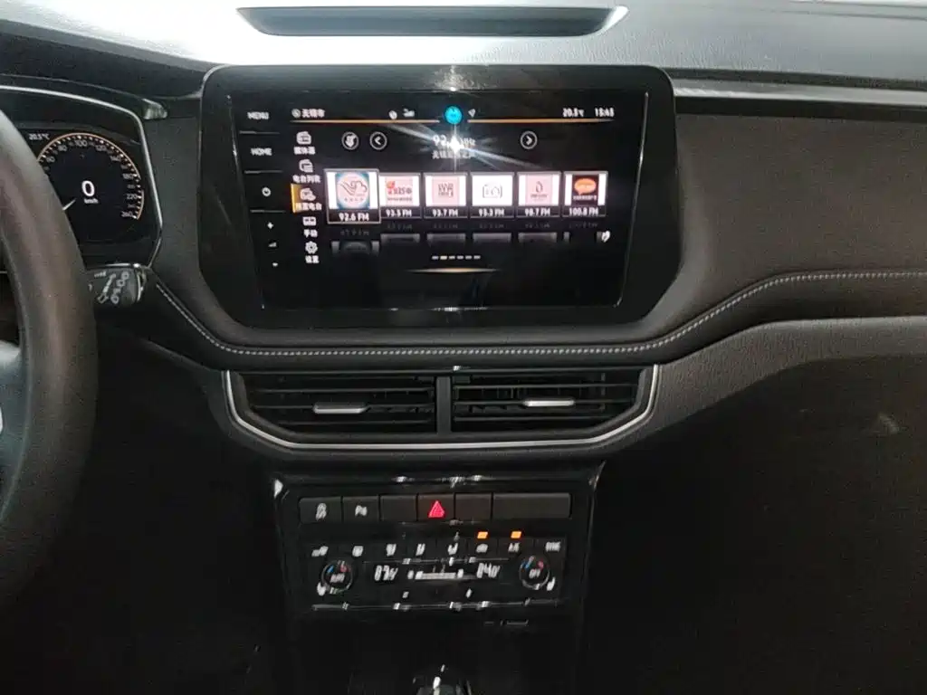 Volkswagen Tharu — миниатюра 13