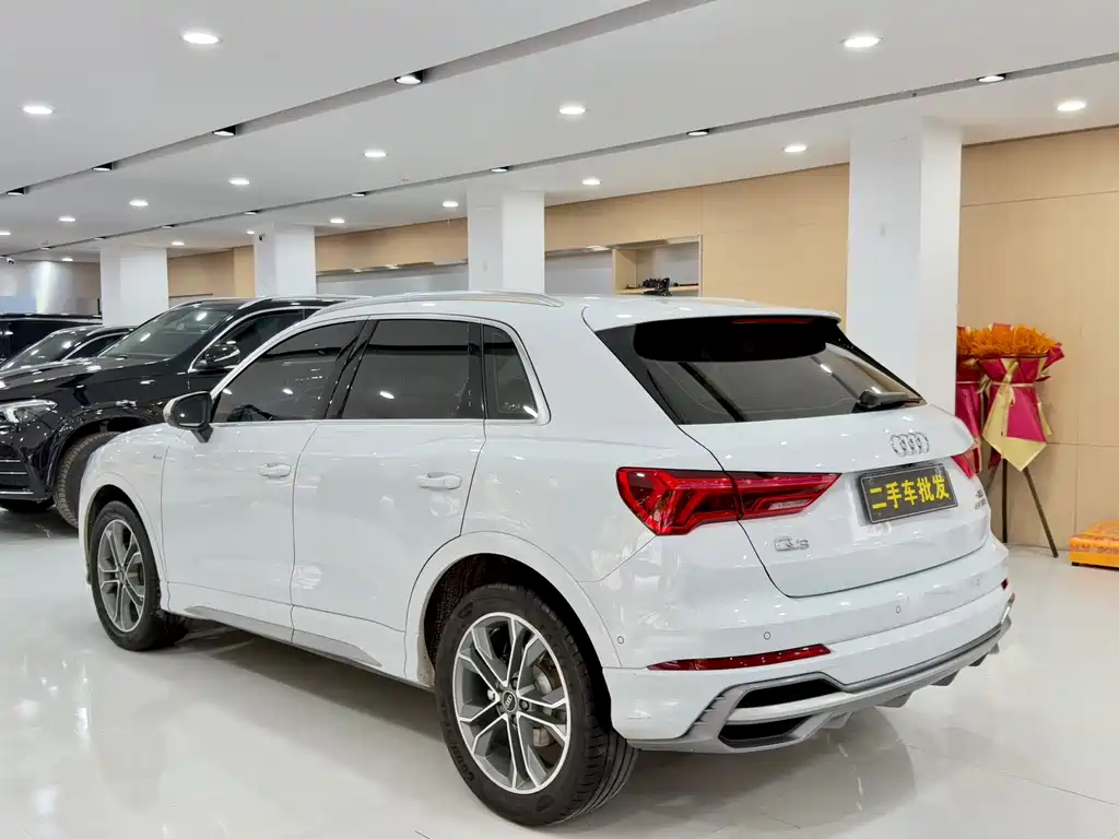 Audi Q3 — миниатюра 9