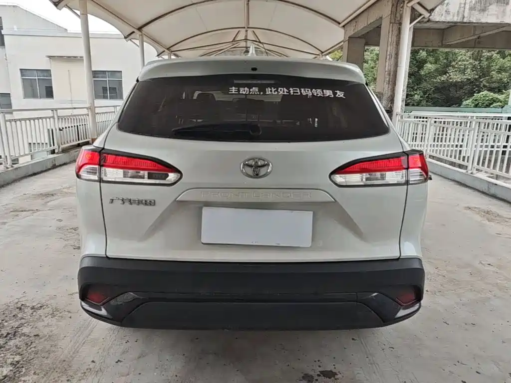 Toyota Frontlander — миниатюра 6