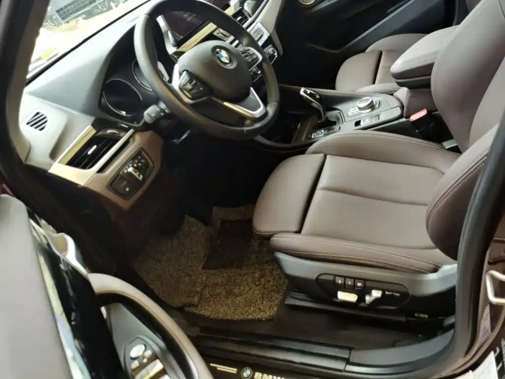 BMW X1 — миниатюра 15