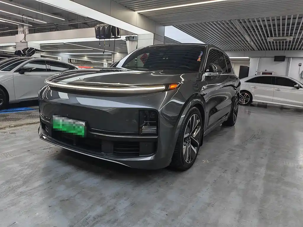 Li Auto L8 2023 Pro