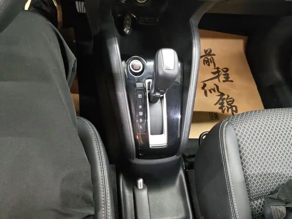 Nissan Kicks - фото 14