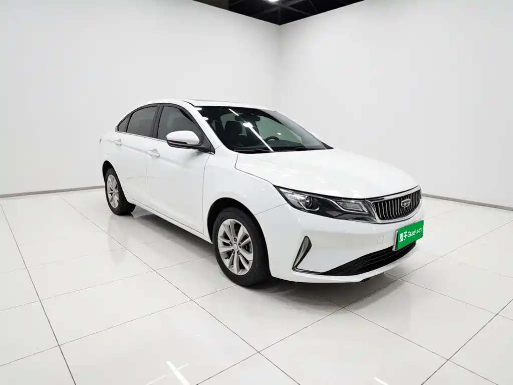Geely Emgrand GL — миниатюра 3