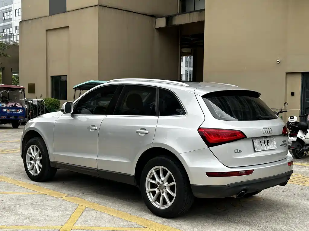 Audi Q5 — миниатюра 5