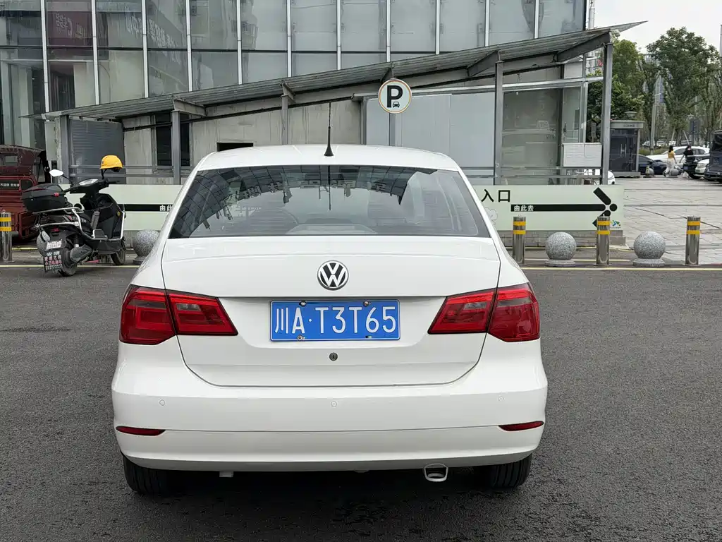 Volkswagen Jetta — миниатюра 15