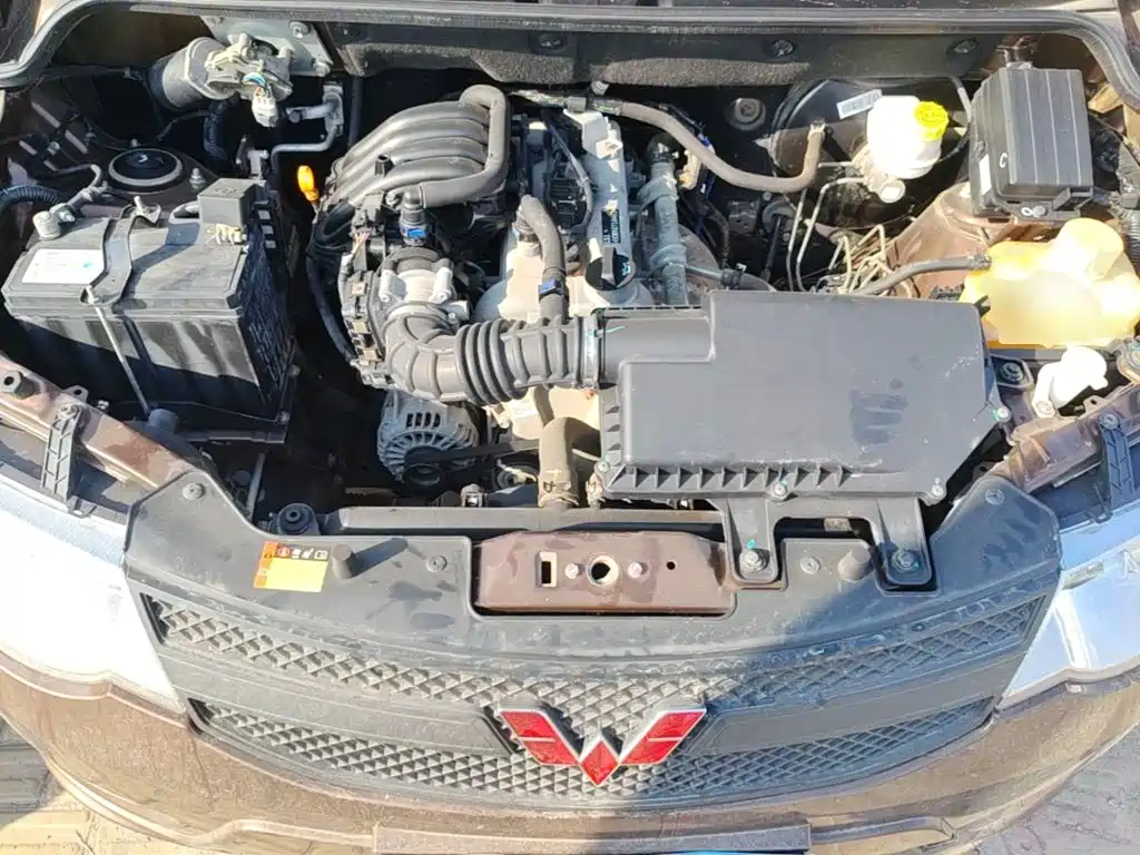 Wuling Hongguang — миниатюра 20