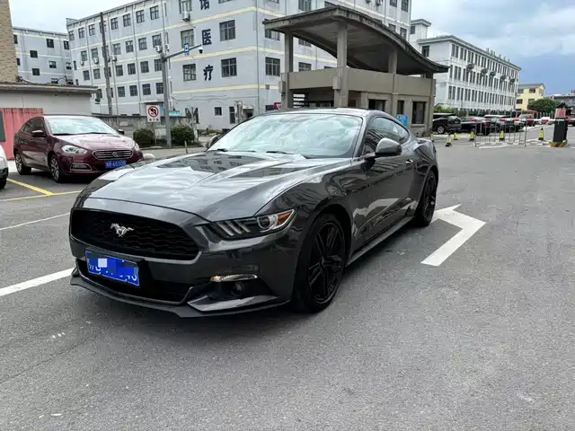 FORD MUSTANG 2017