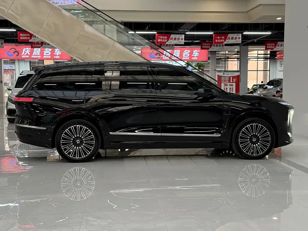 NIO ES8 2026 мест Executive Luxury