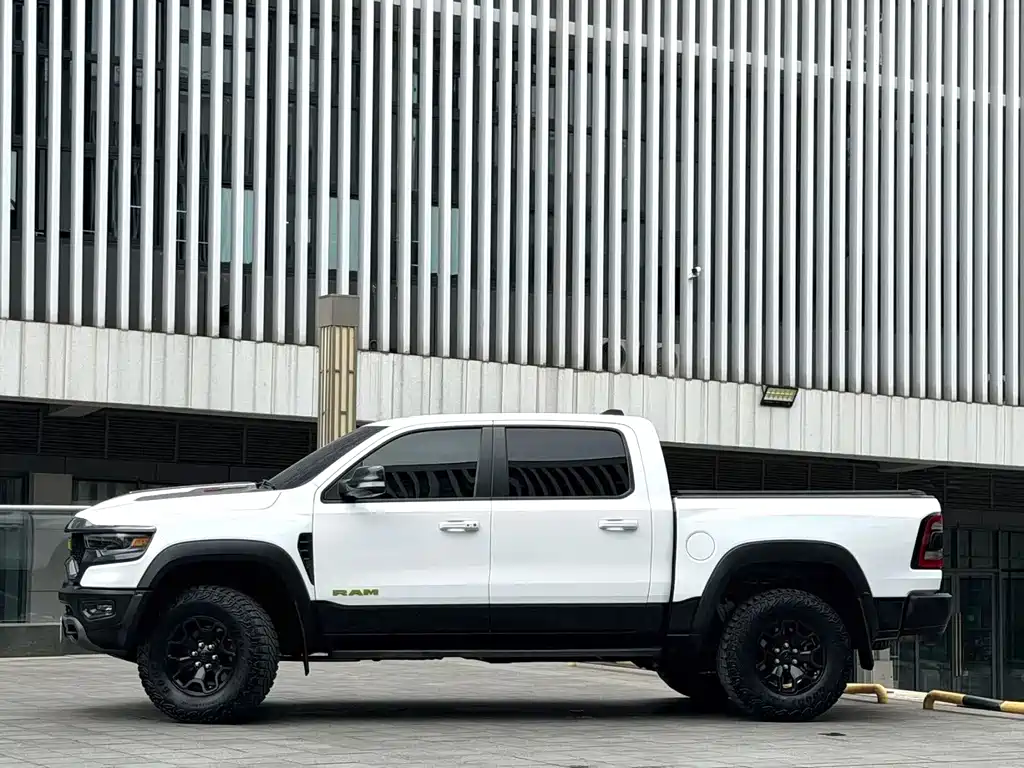 RAM Ram Trucks — миниатюра 9