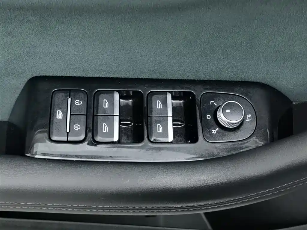 Geely Monjaro L 2024 1.5T