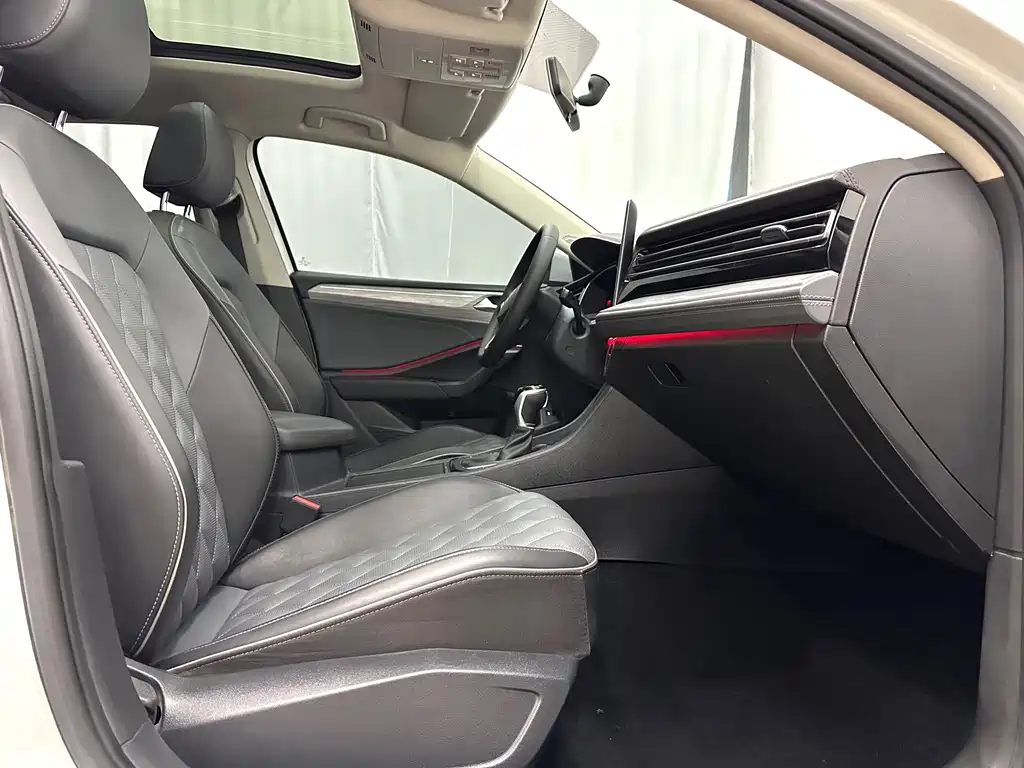 Volkswagen Sagitar — миниатюра 10