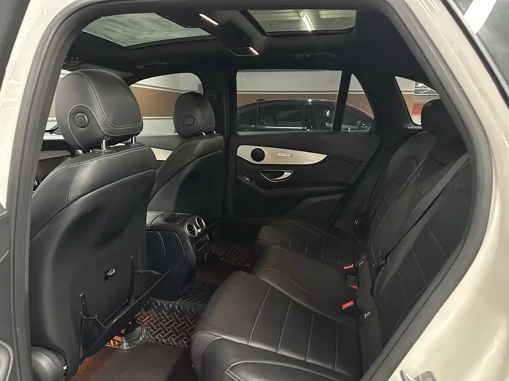 Mercedes-Benz GLC — миниатюра 9