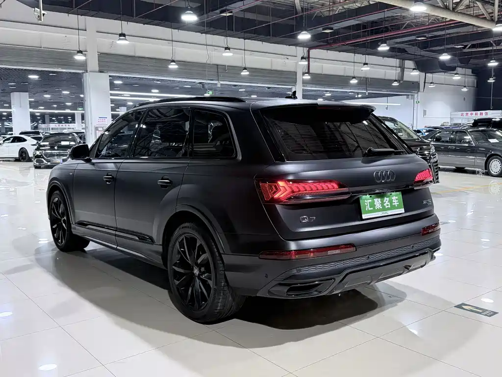 Audi Q7 — миниатюра 26