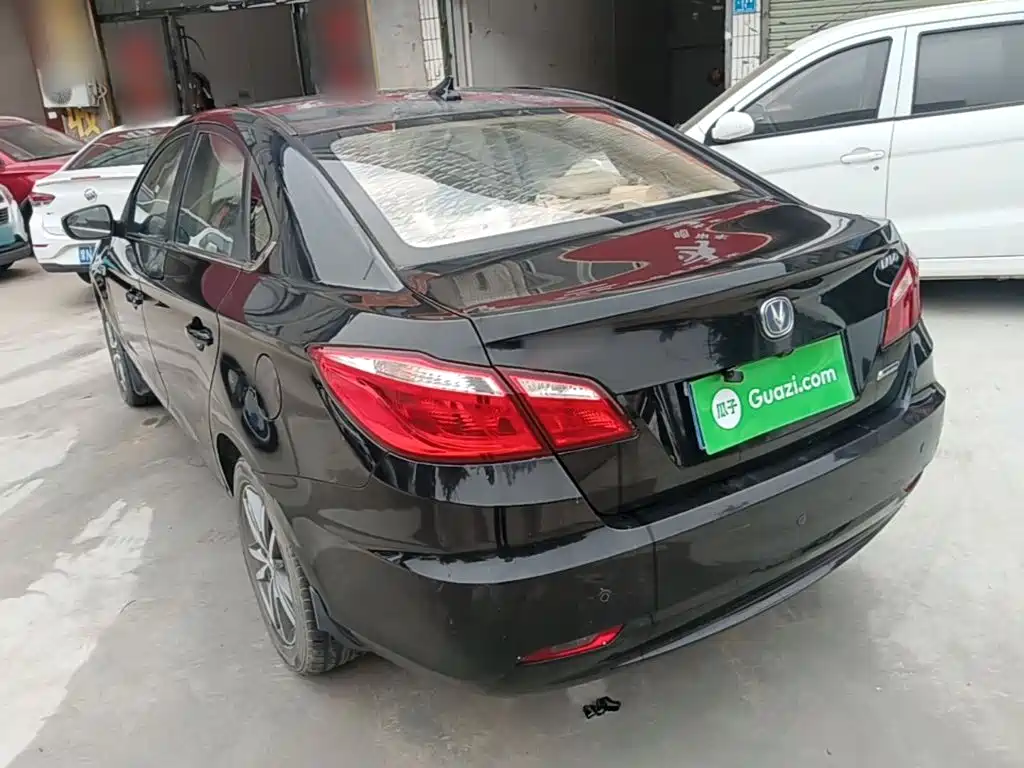 Changan Eado — миниатюра 5