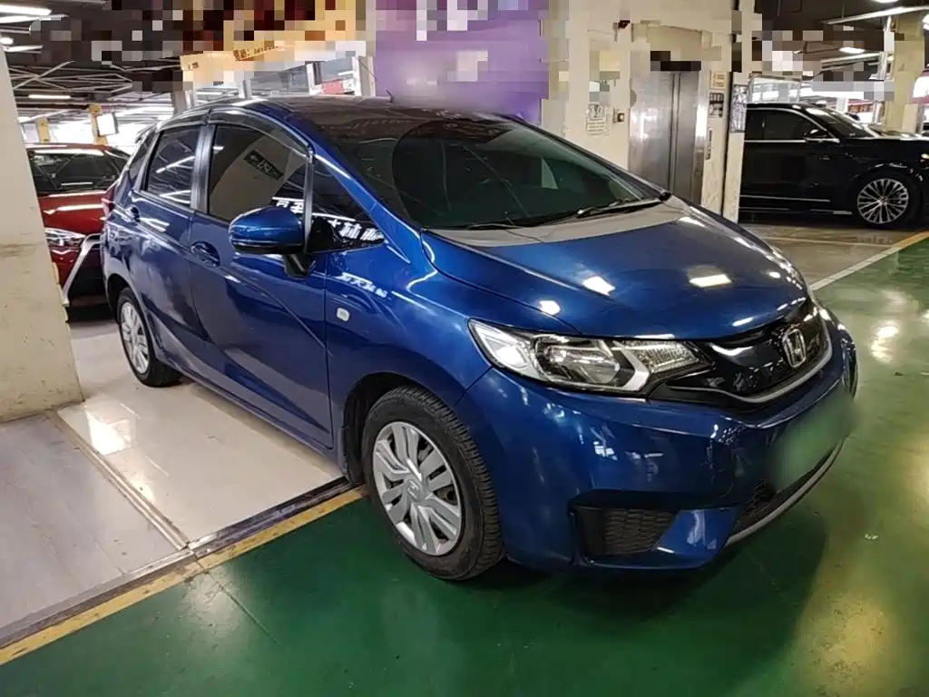 Honda Fit — миниатюра 4