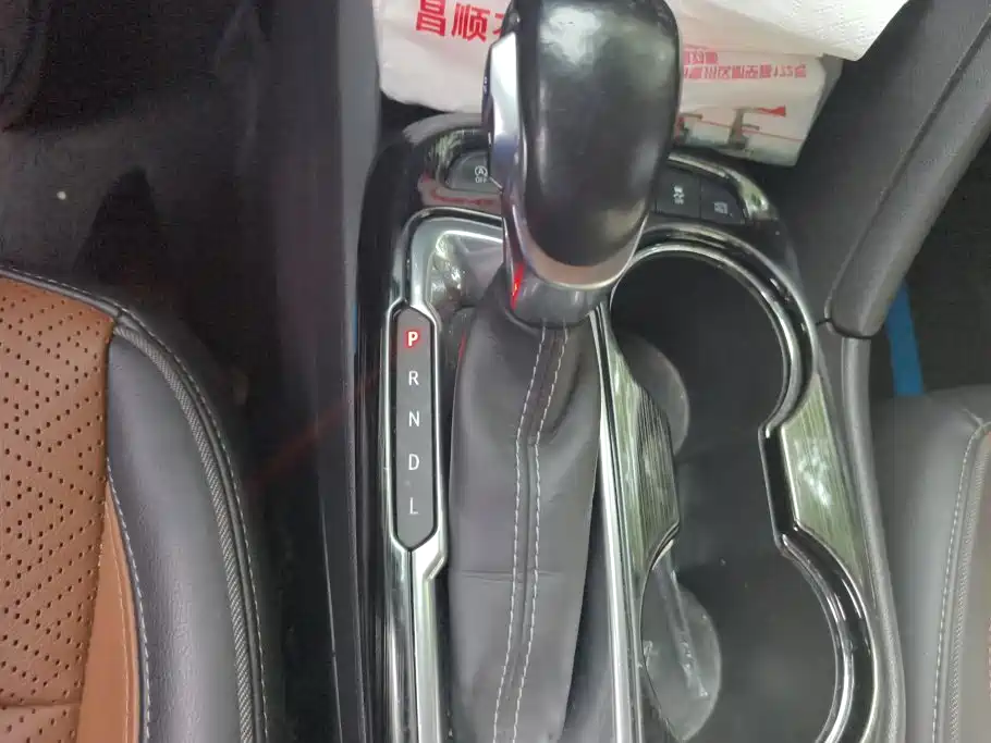 Buick Encore GX — миниатюра 16